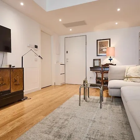 Apartment Bright Luxury Milan